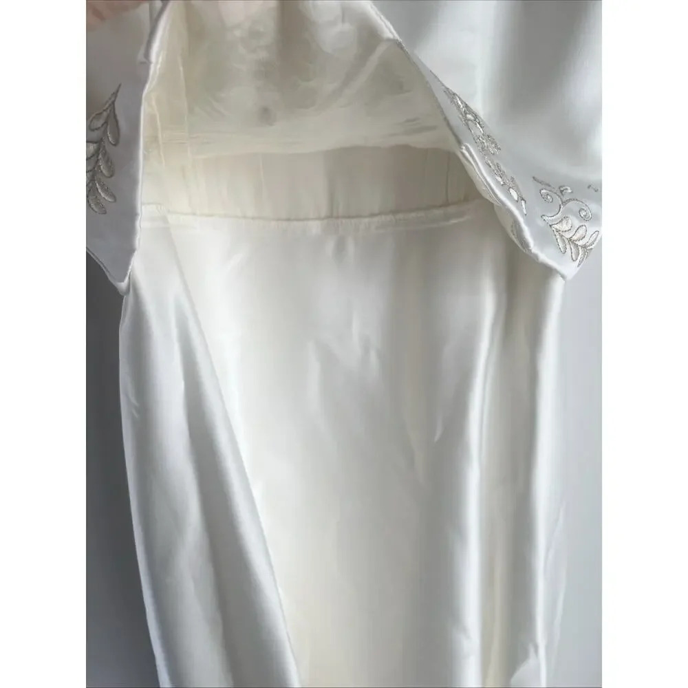 Scott McClintock Petite Wedding Dress Embroidered Rhinestones Ivory Satin Size 4 - Picture 16 of 16